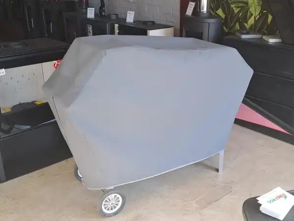 Stainless Steel Charcoal and Wood Fire BBQ – Mobile Braai with Ember Maker (WITH HEAVY DUTY COVER) See description for pre order details